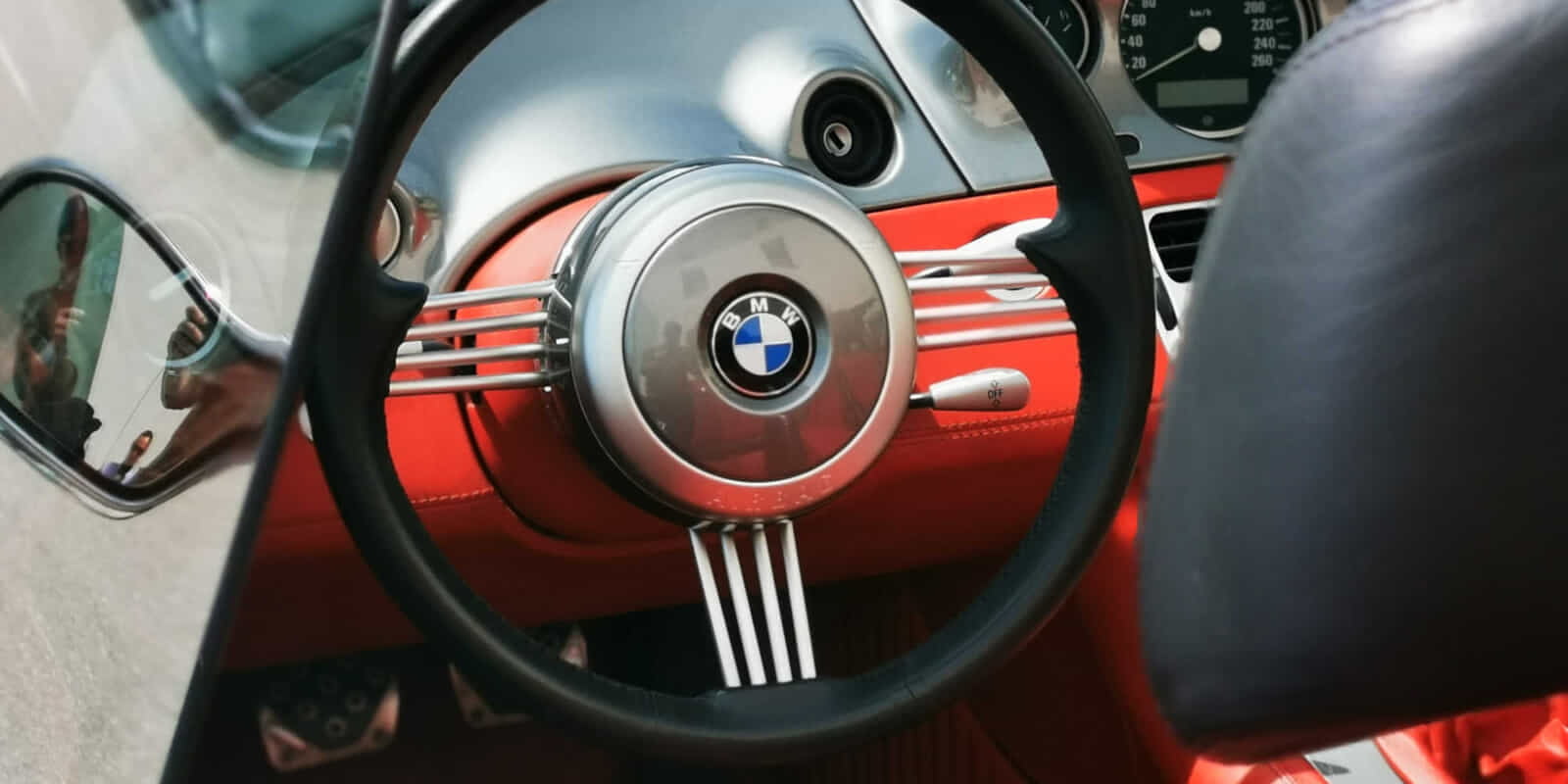 BMW Z8 Dashboard